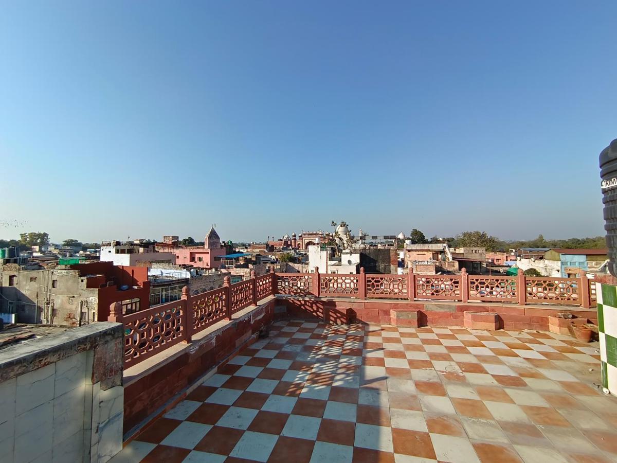 Hotel India Inn Walking Distance From Taj Mahal-- Rooftop Taj Mahal View Agra  Bagian luar foto