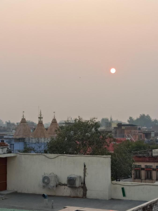 Hotel India Inn Walking Distance From Taj Mahal-- Rooftop Taj Mahal View Agra  Bagian luar foto